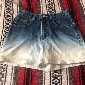 🎈L.A BLues shorts size 4🎈